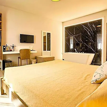 Hotel Le Cinquefrondi