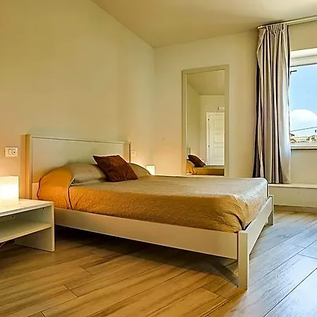 Le Hotel 4*